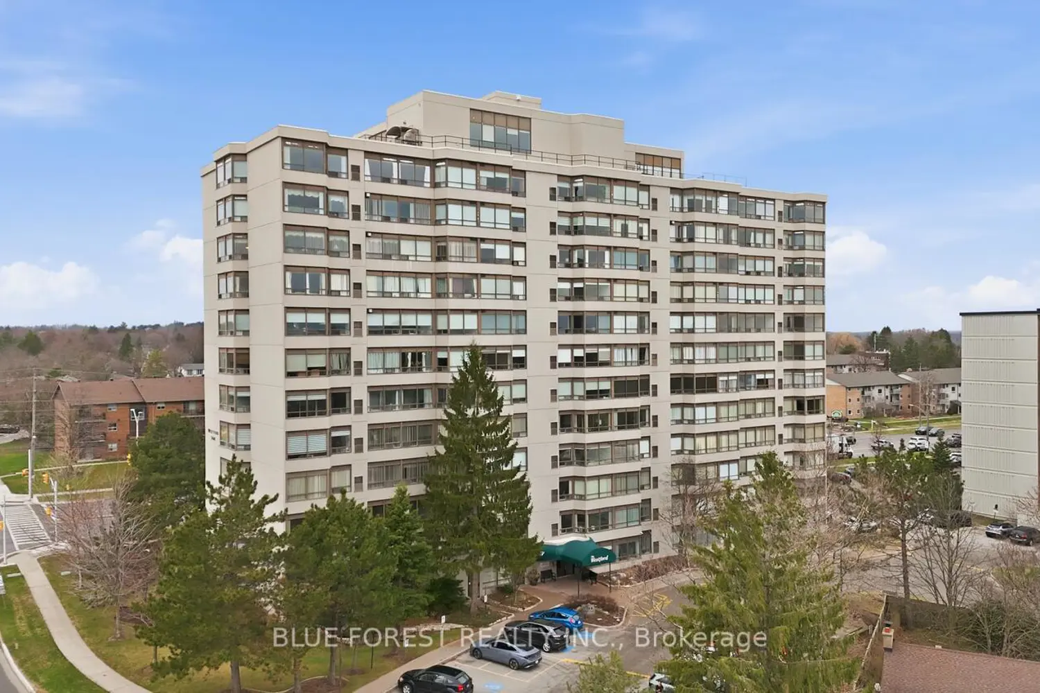744 Wonderland Road 203