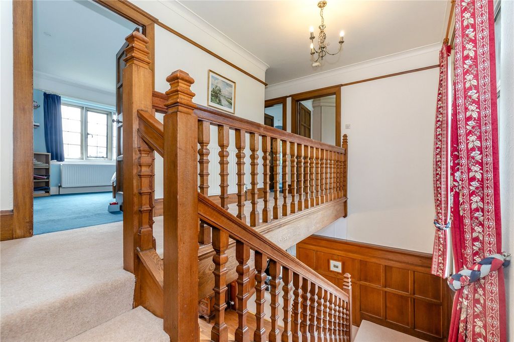 Additional image 16 of 7 bed detached house for saleSlingsby Walk, Harrogate, North Yorkshire HG2