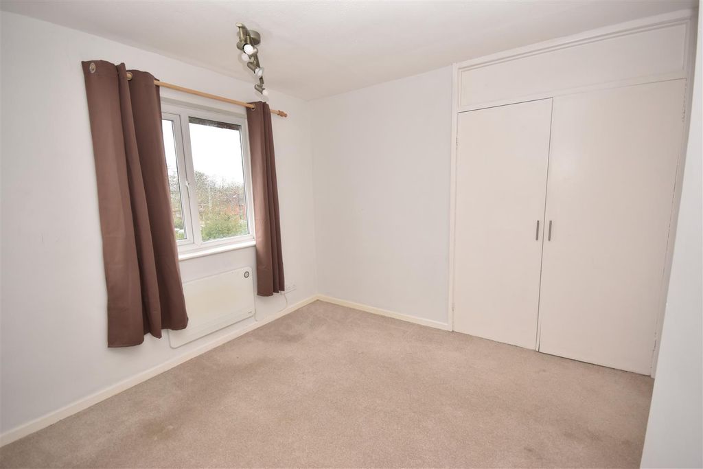 Additional image 10 of 2 bed flat for saleKhormaksar Drive, Nocton, Lincoln LN4