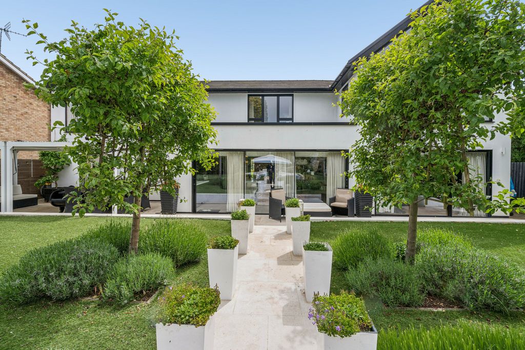 Additional image 23 of 4 bed detached house for saleSt. Davids Close, Hemel Hempstead HP3