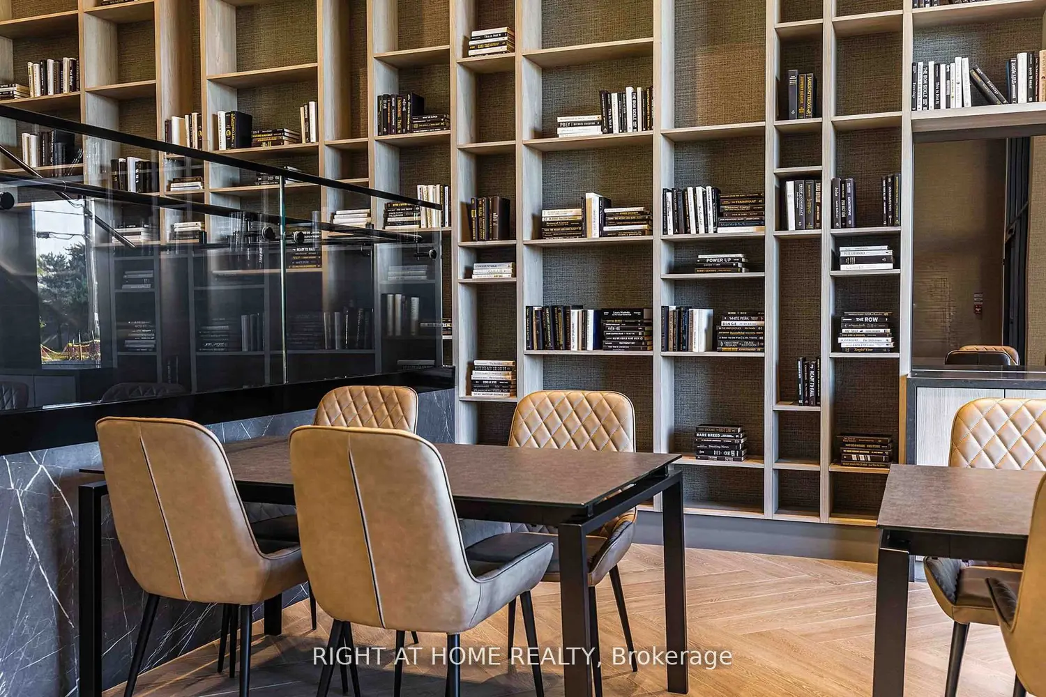 Additional image 18 of 2450 Old Bronte Road 833
