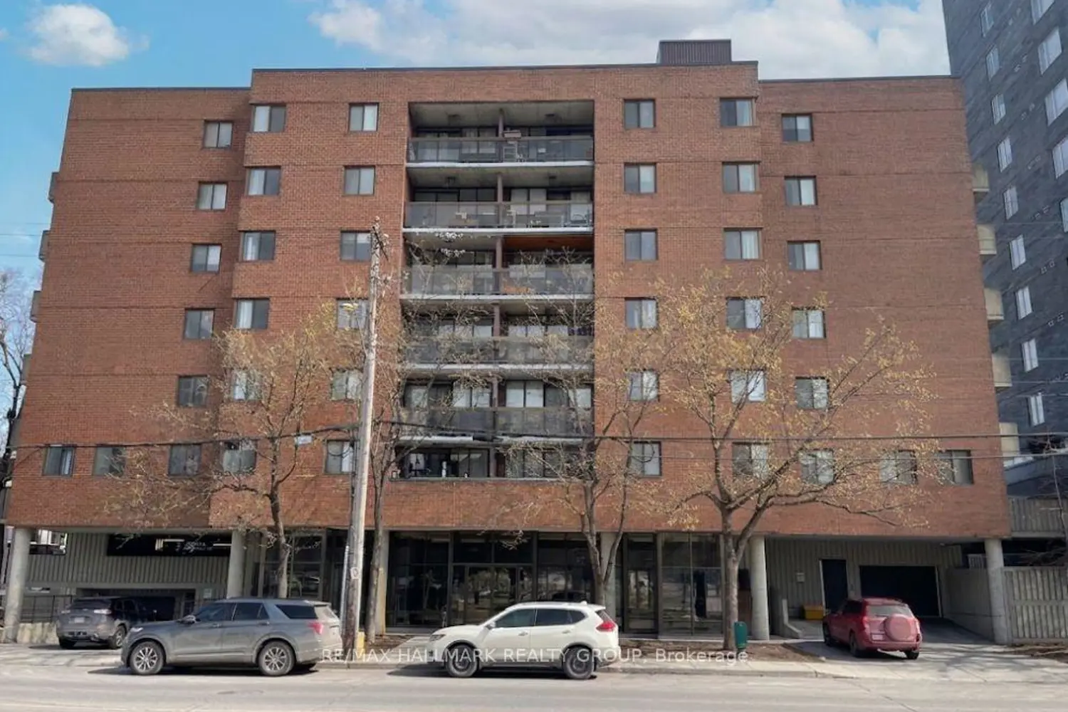 191 Parkdale Avenue 104
