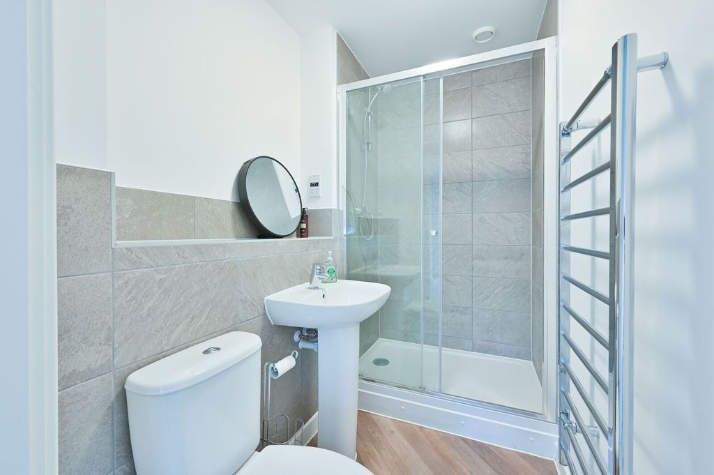 Additional image 8 of 2 bed flat for saleFrogmore Road, Hemel Hempstead HP3