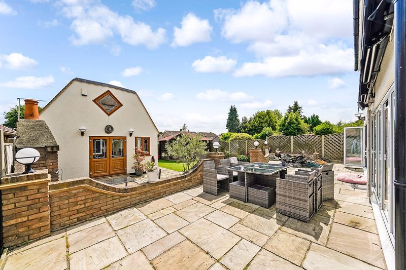 Additional image 12 of 6 bed detached house for saleWare Road, Hoddesdon EN11