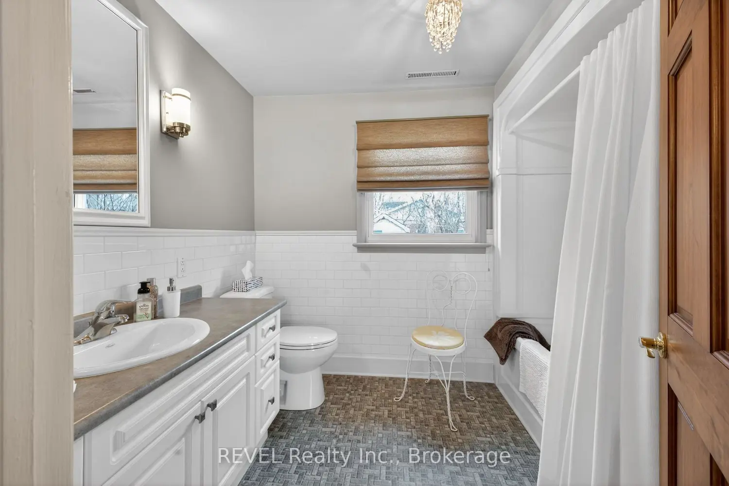 Additional image 9 of 1258 Phillips Street