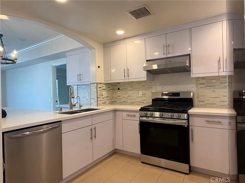 1598 Long Beach Blvd Unit 212, Long Beach, CA 90813 photo 4