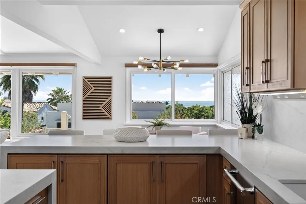 Additional image 11 of 428 Cabrillo Ter, Corona Del Mar, CA 92625
