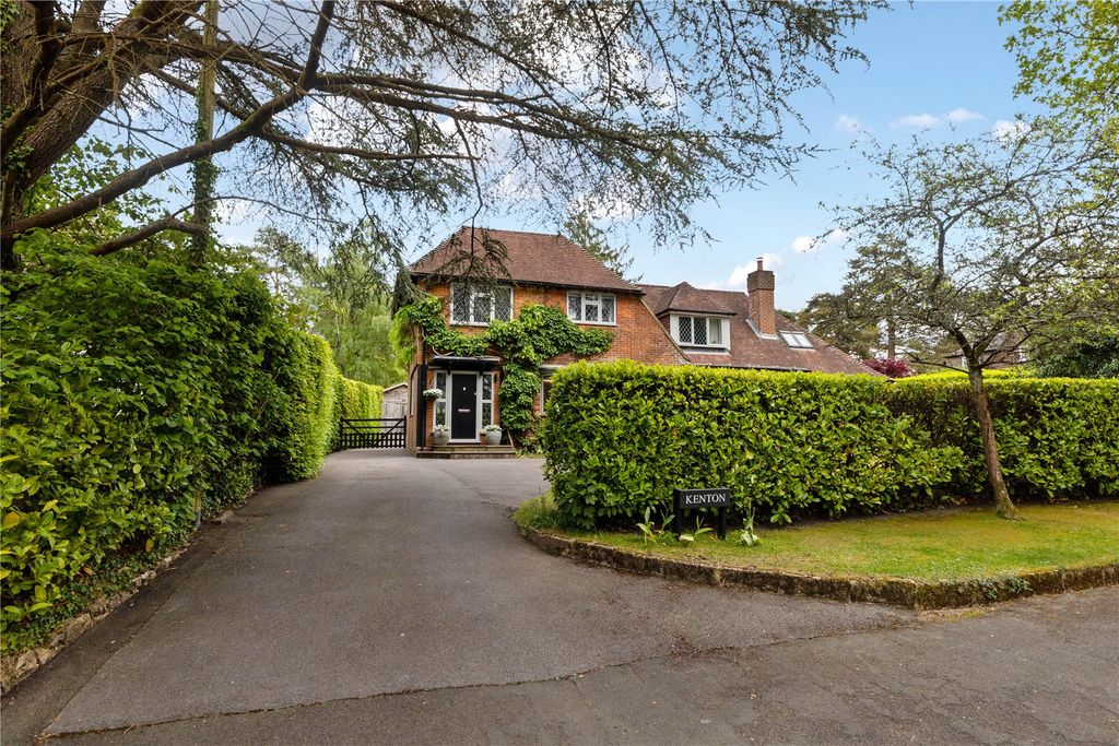 Additional image 7 of 4 bed detached house for saleHindhead, Surrey GU26