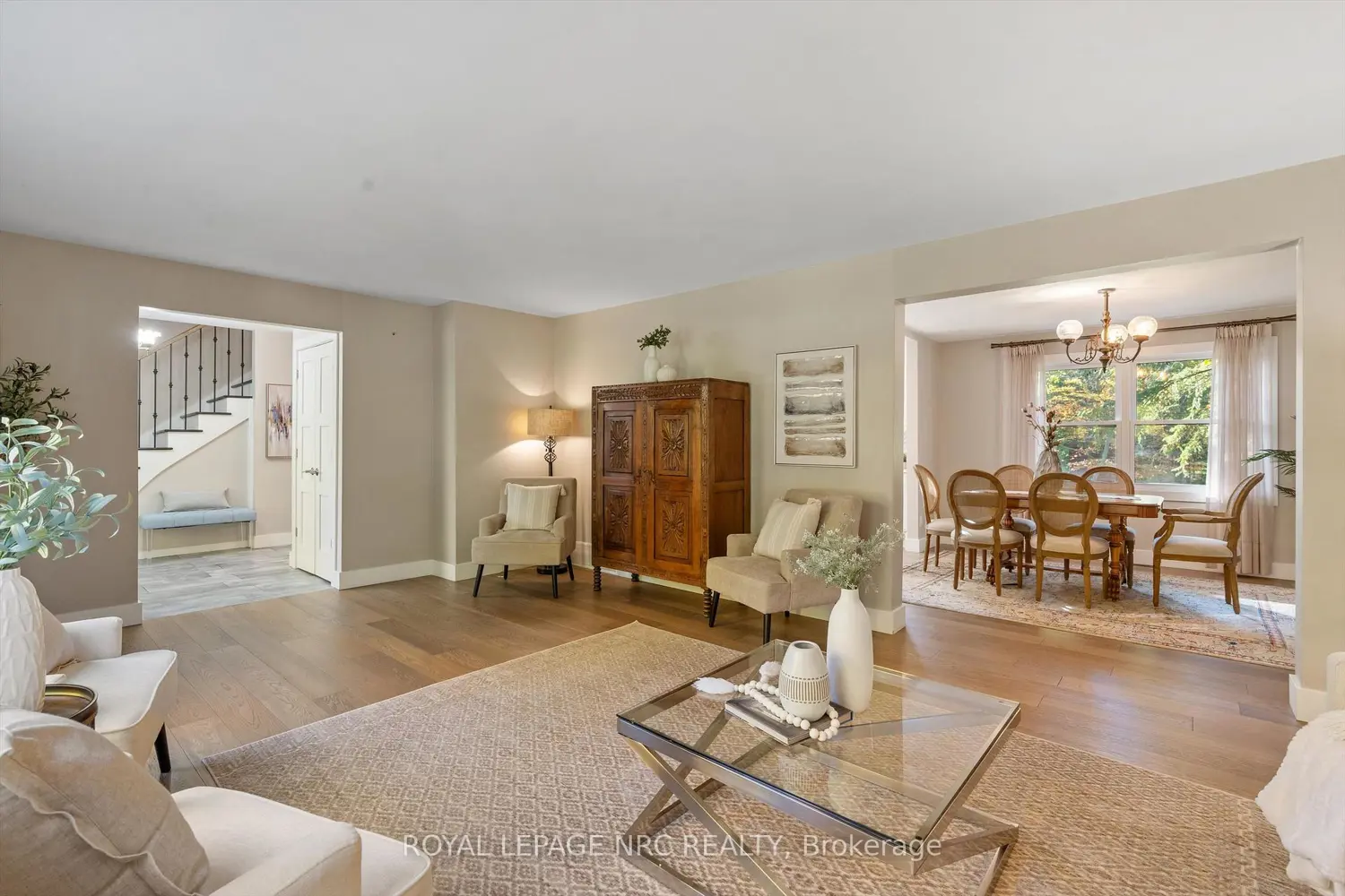 16 Briarfield Crescent photo 5
