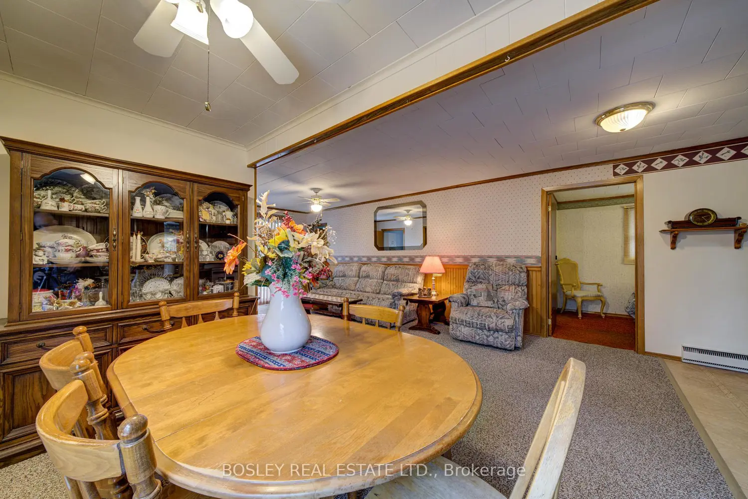 310 Tiny Beaches Road photo 3