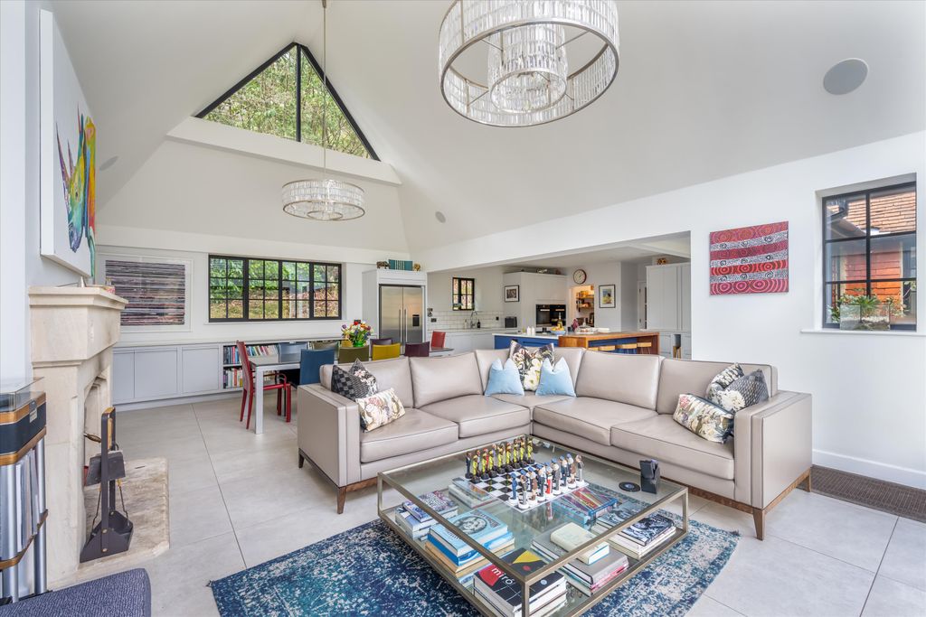 Additional image 2 of 5 bed detached house for saleHindhead Road, Haslemere, Surrey GU27