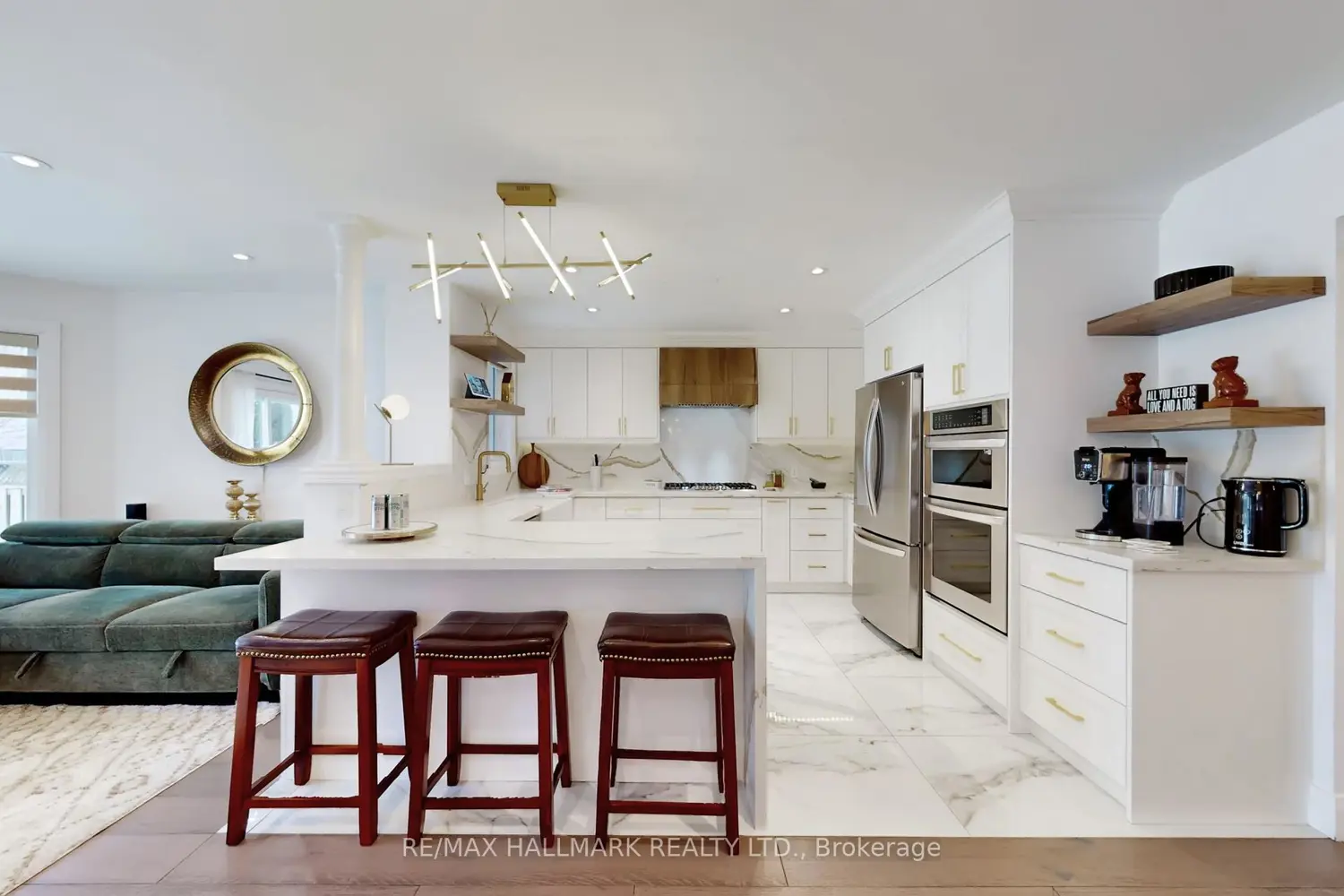 49 Sonley Drive photo 2