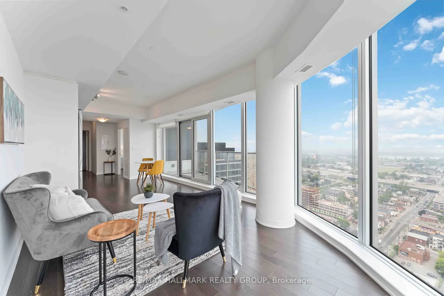 Additional image 2 of 805 Carling Avenue 3108
