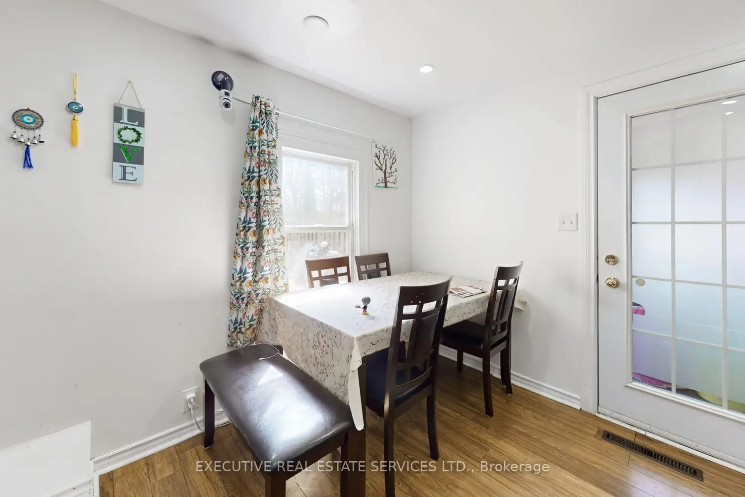 89 John Street photo 5