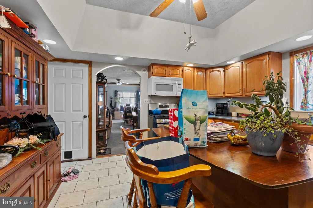 Additional image 19 of 817 Grant Street, Pottsville, PA 17901