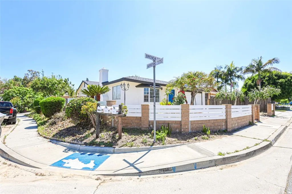2452 E Brenda St, West Covina, CA 91792 photo 3