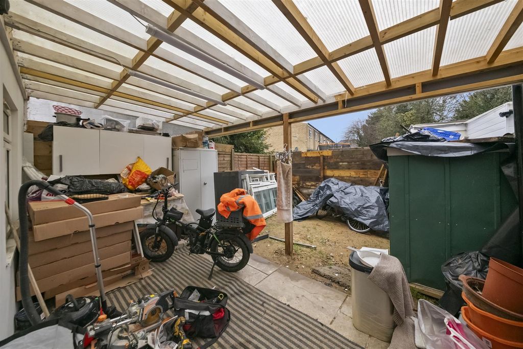 Additional image 4 of 2 bed maisonette for saleTudor Road, Hayes UB3