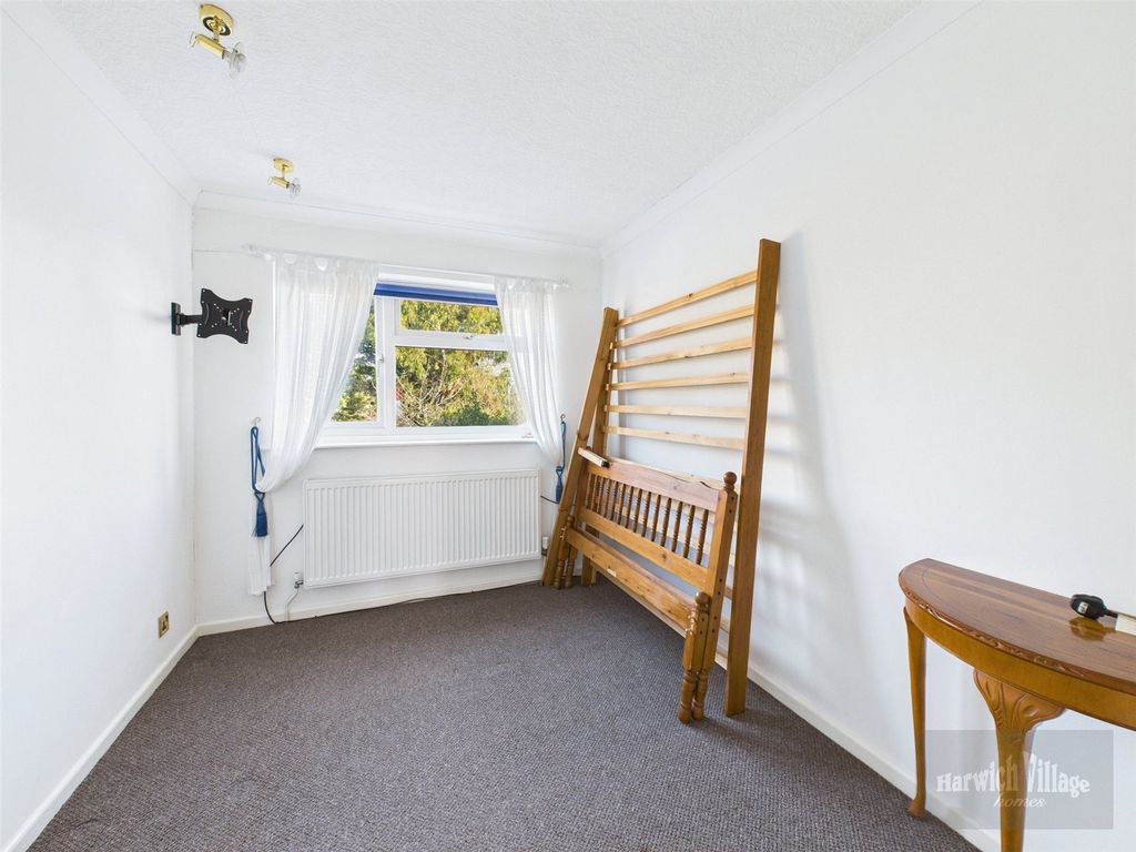 Additional image 11 of 4 bed detached house for saleLarksfield Crescent, Harwich, Essex CO12