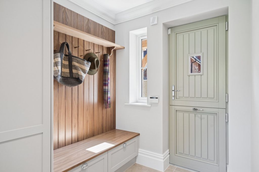 Additional image 9 of 5 bed detached house for saleCritchmere Hill, Haslemere, Surrey GU27