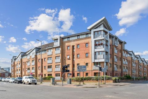 Craighall Road, Flat 2/4, Port Dundas, Glasgow G4
