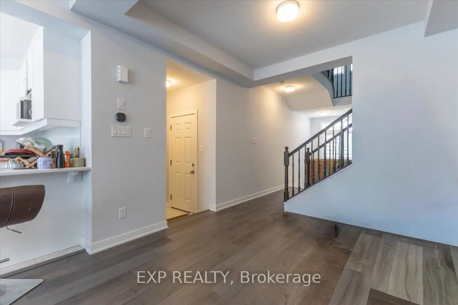 Additional image 3 of 297 Billrian Crescent