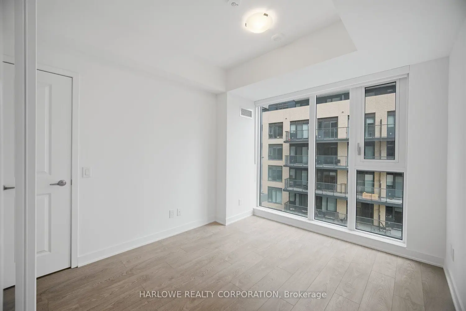 Additional image 9 of 543 Richmond Street 924