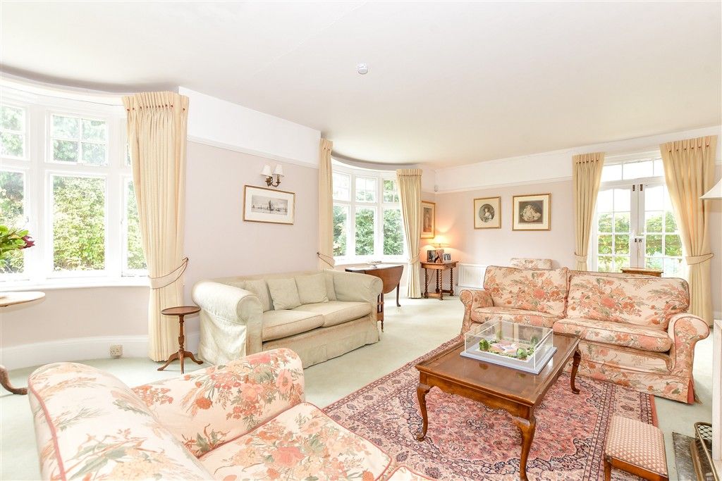Additional image 3 of 5 bed property for saleWarblington Avenue, Havant, Hampshire PO9