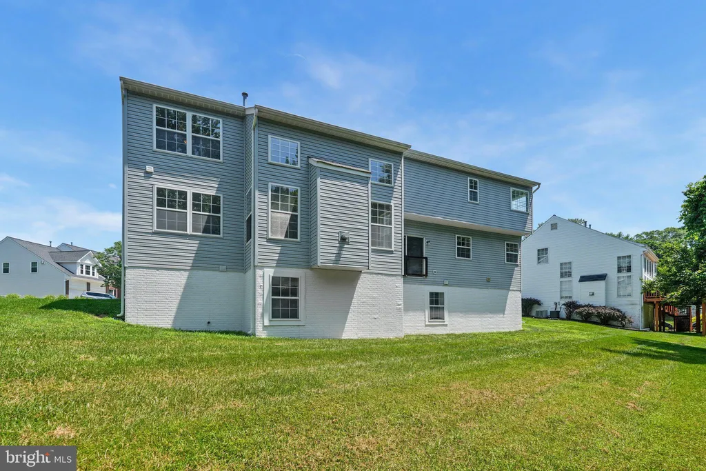 10911 Alyssa Lane, Waldorf, MD 20603