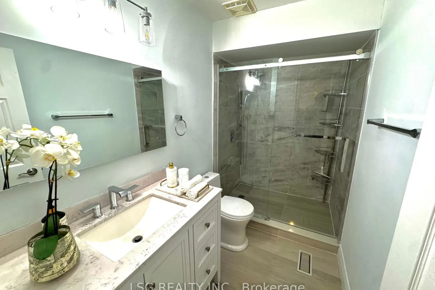 Additional image 14 of 20 Hollidge Boulevard