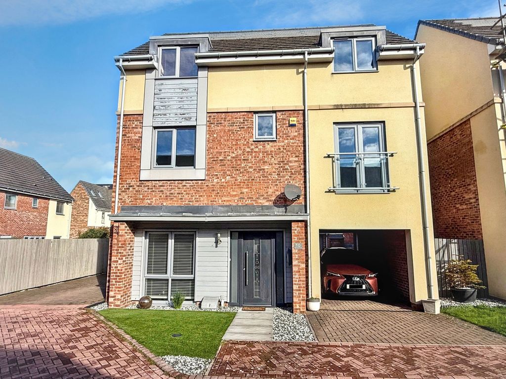 4 bed detached house for saleBurnhope Way, Houghton Le Spring DH4