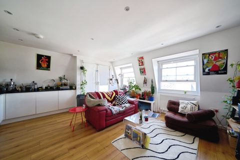 Hewison Street, London, London E3