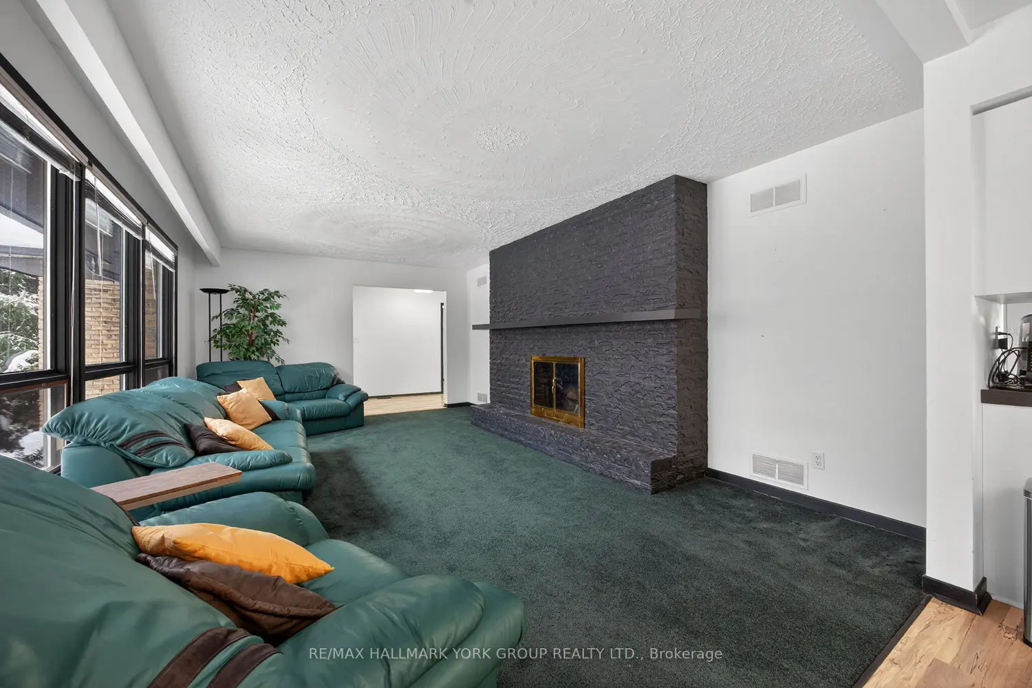570 Kettleby Road photo 3