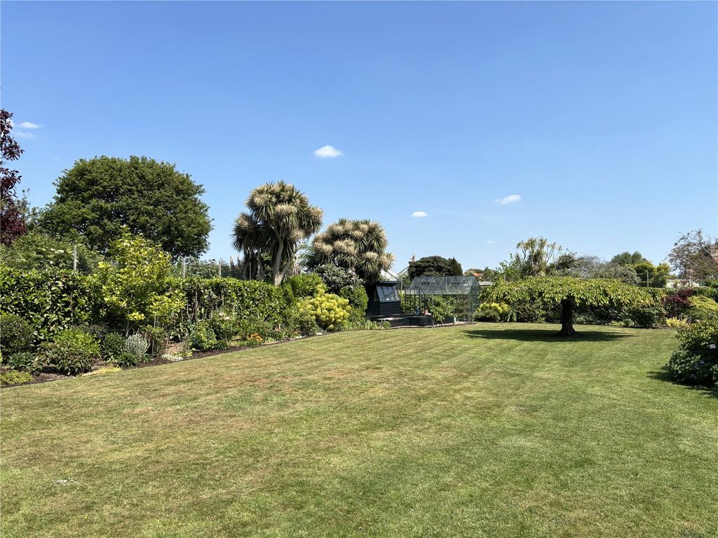 Additional image 17 of 4 bed detached house for saleOrchard Road, Hayling Island, Hampshire PO11