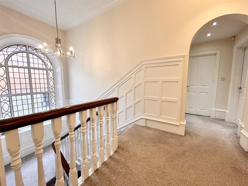 Additional image 14 of 4 bed semi-detached house for saleLinden Road, Halifax HX3