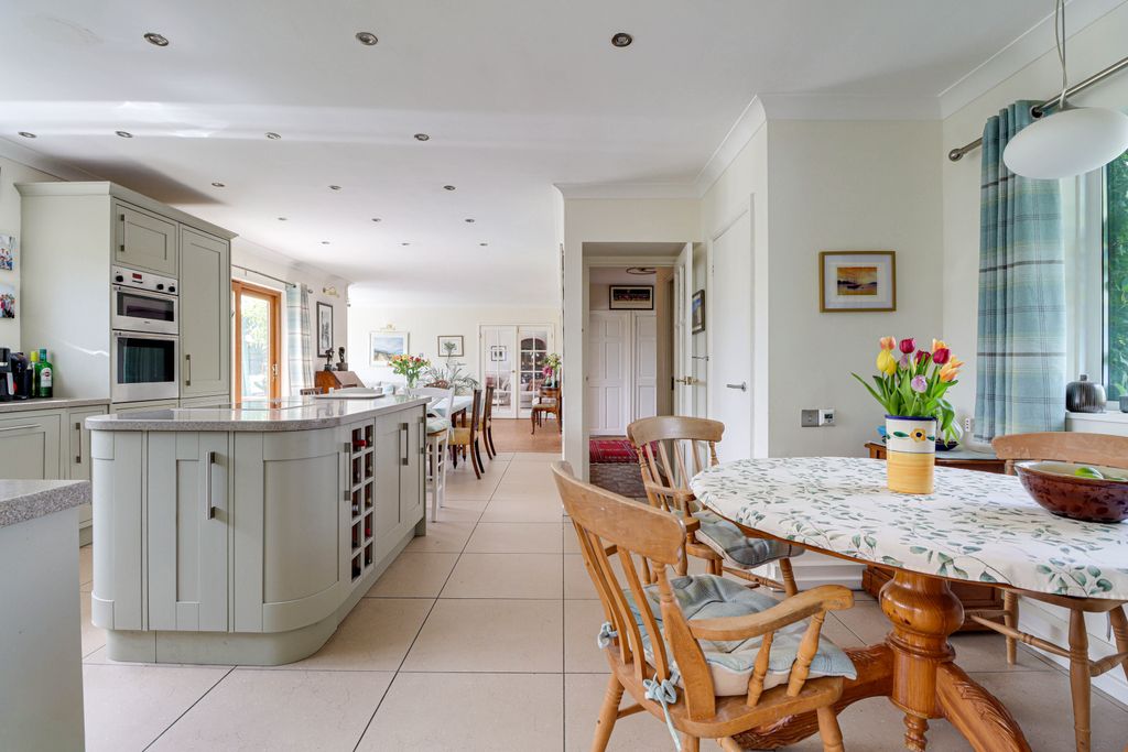 Additional image 7 of 4 bed detached house for saleHighclere Drive, Hemel Hempstead HP3