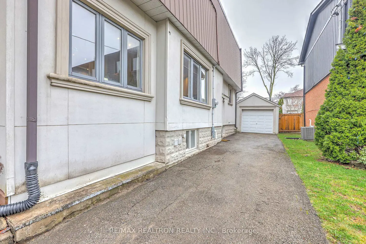 Additional image 17 of 188 Maplehurst Avenue