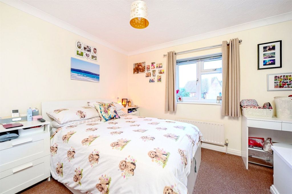Additional image 5 of 2 bed terraced house for saleBowling Green Drive, Hook, Hampshire RG27