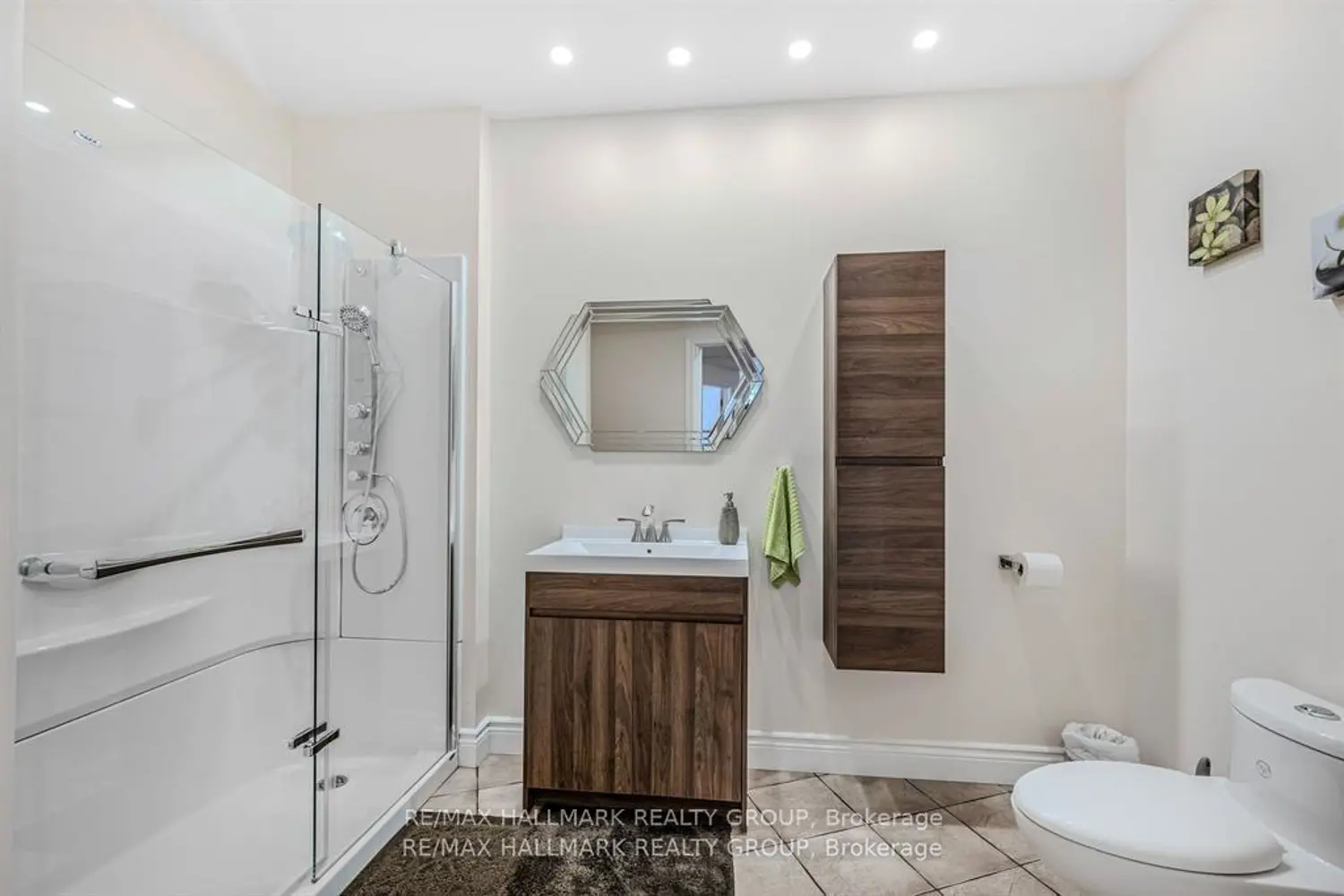 Additional image 17 of 699 Ballycastle Crescent