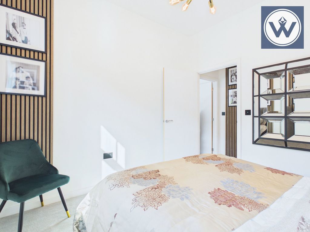 Additional image 11 of 2 bed flat for saleFarine Avenue, Hayes UB3