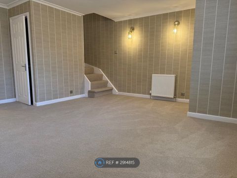 Bonnyton Drive, Eaglesham, Glasgow G76
