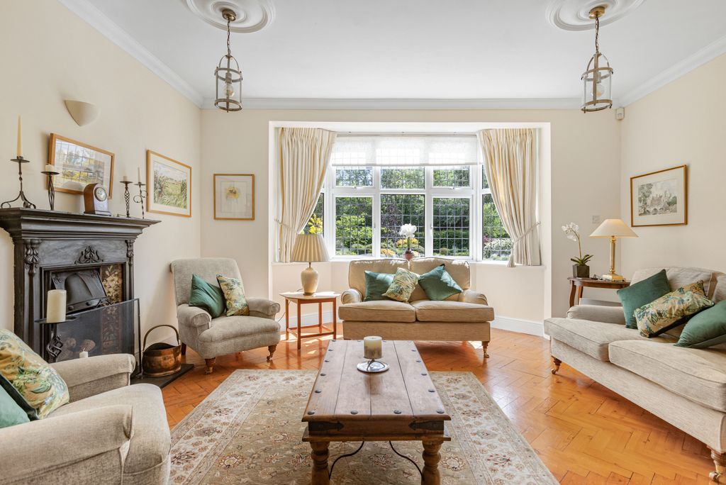 Additional image 7 of 6 bed detached house for saleMangrove Lane, Hertford, Hertfordshire SG13