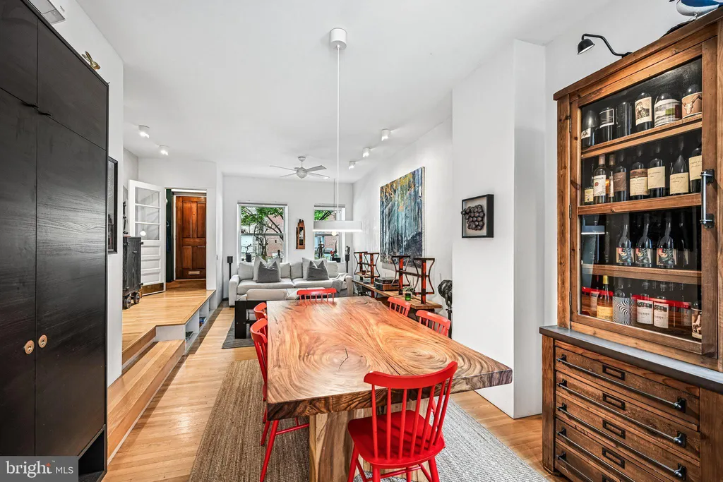 Additional image 8 of 1719 Christian Street, Philadelphia, PA 19146