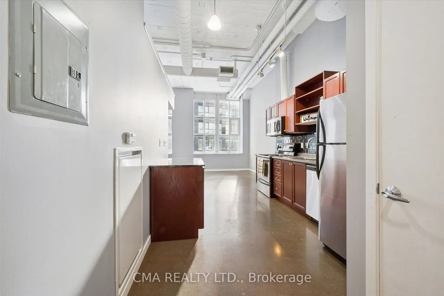 Additional image 3 of 410 King Street 218