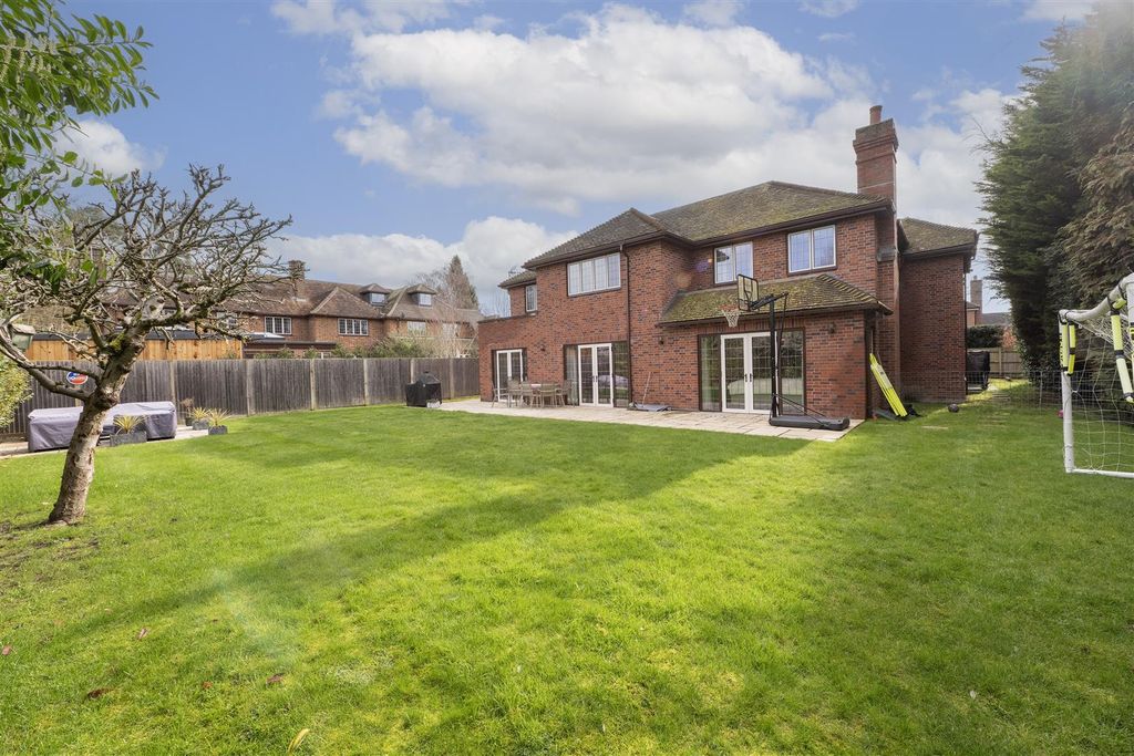 Additional image 12 of 4 bed detached house for saleHigh Elms, Harpenden AL5