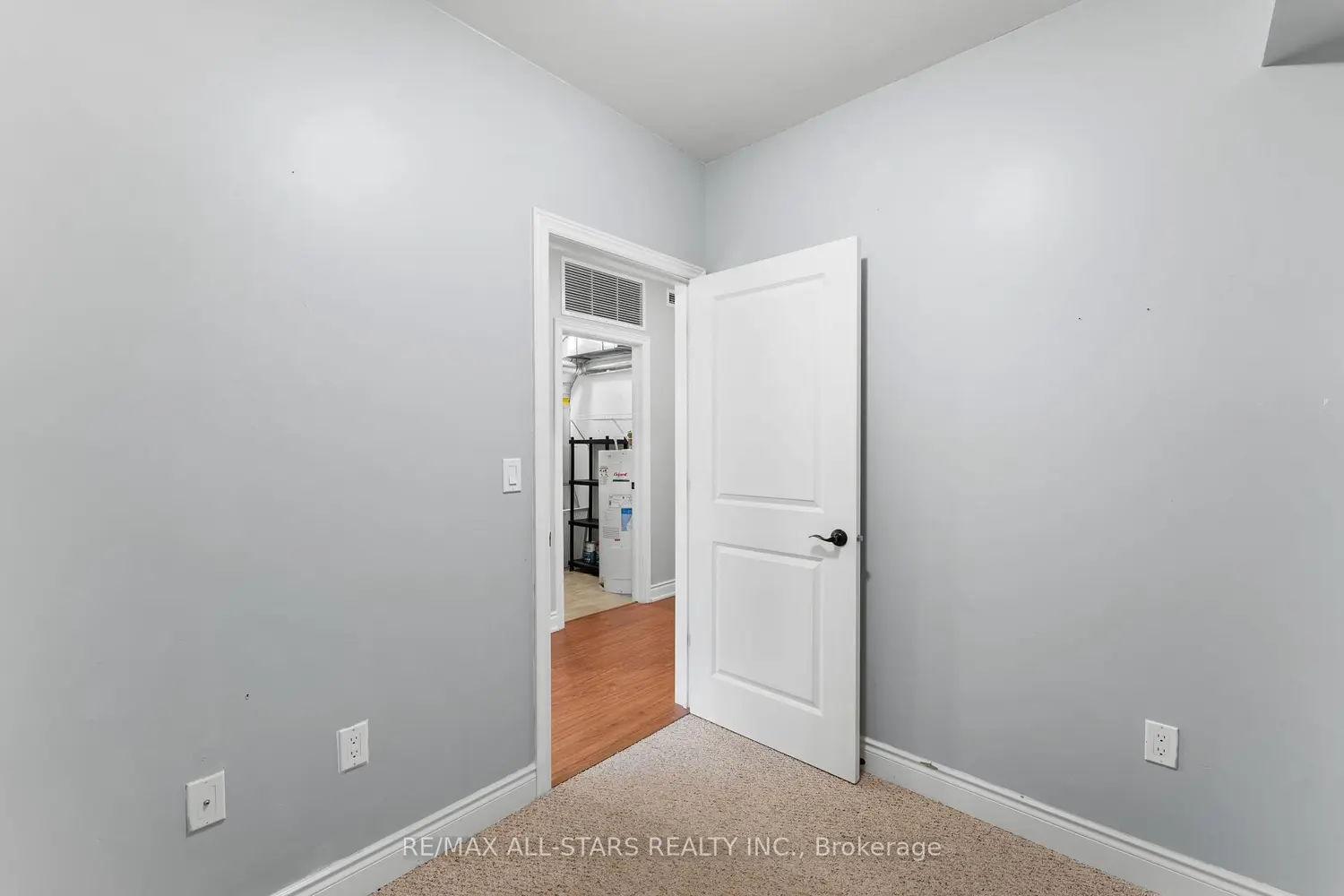 Additional image 15 of 94 Francis Street 104