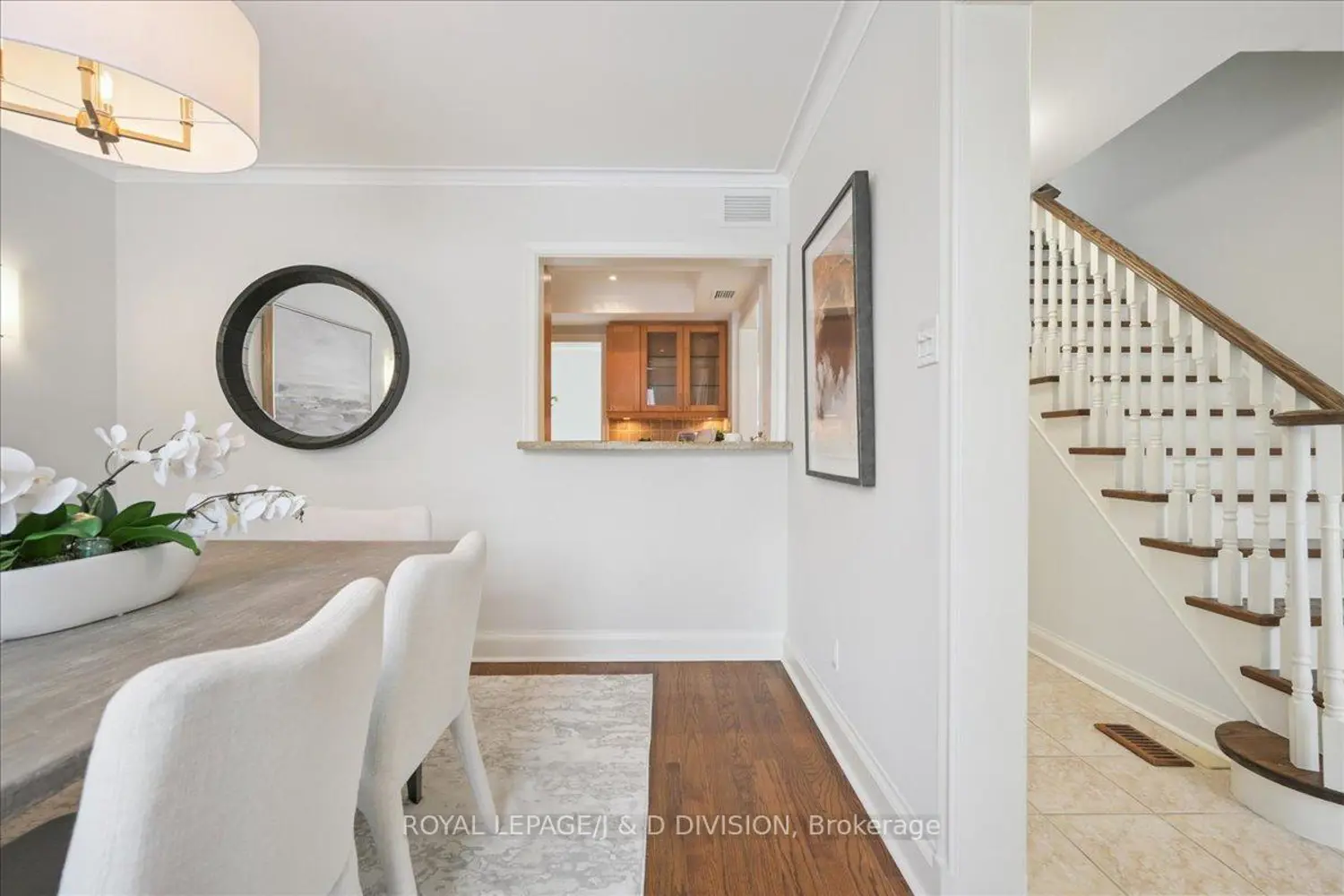65 Chatsworth Drive photo 5
