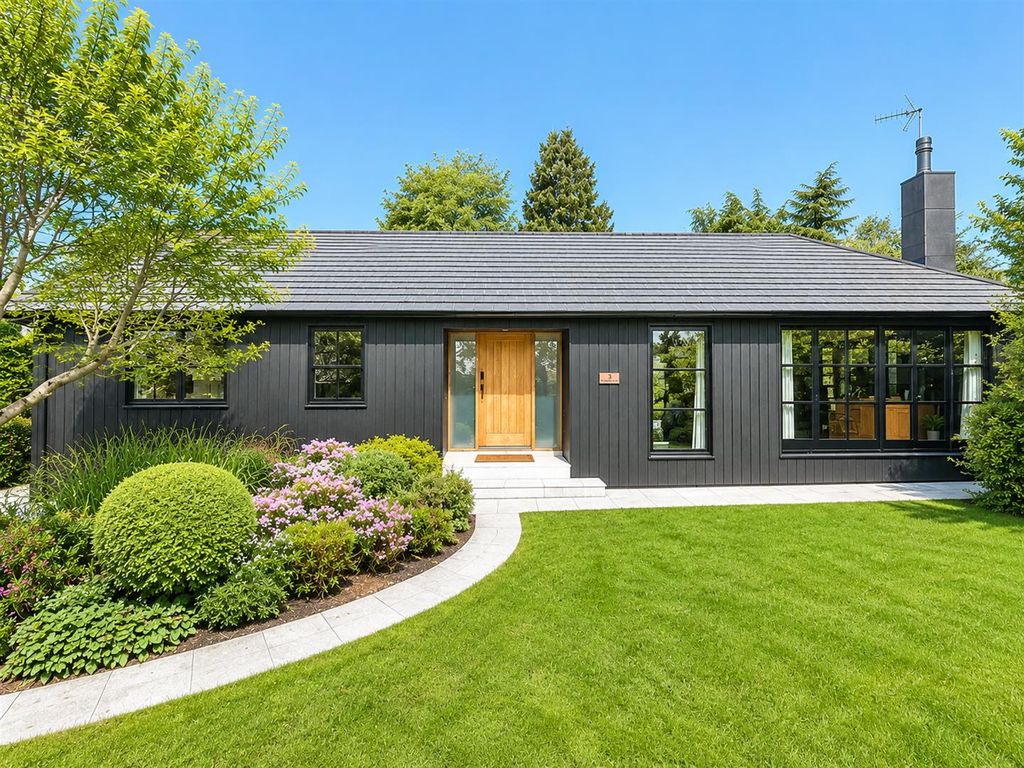 Additional image 4 of 4 bed detached bungalow for saleWatermill Lane, Hertford SG14