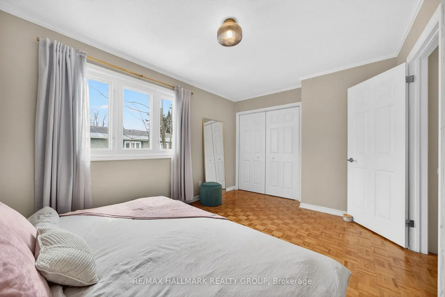 Additional image 12 of 740 Morin Street 8