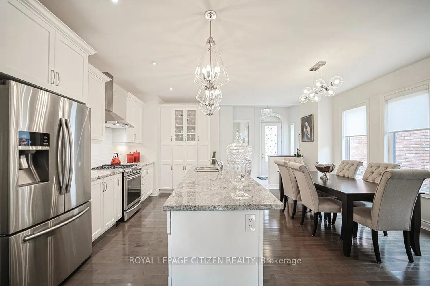 19 Westmount Drive photo 5