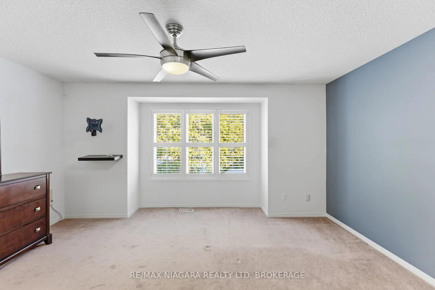 Additional image 12 of 2684 Mewburn Road 17